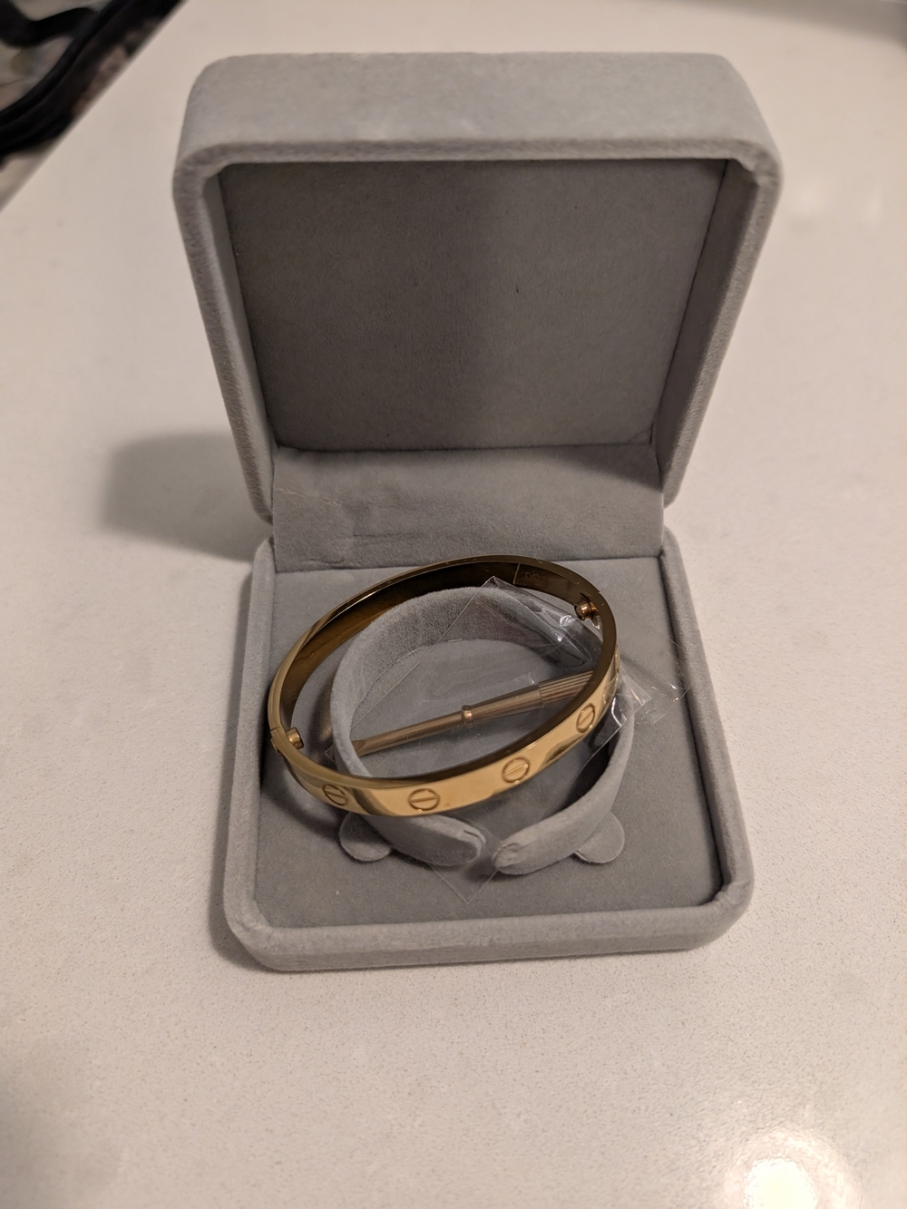 Gold Screw-Detail Bangle Bracelet - Women Accessories